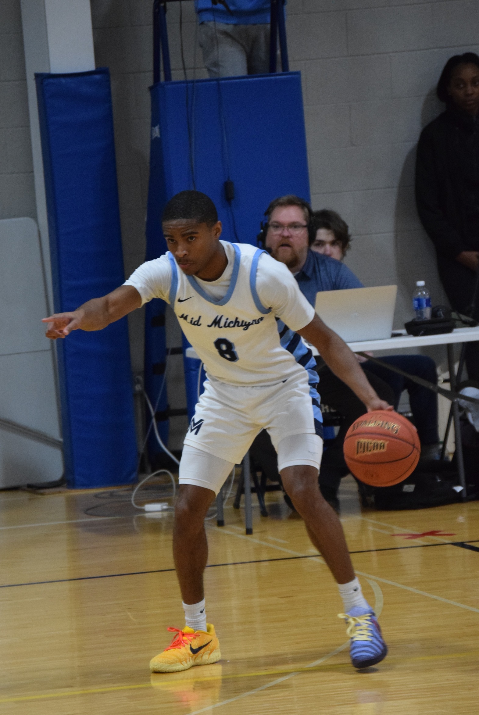 Mid Michigan Lakers Clinch Back-to-Back Northern Division Titles