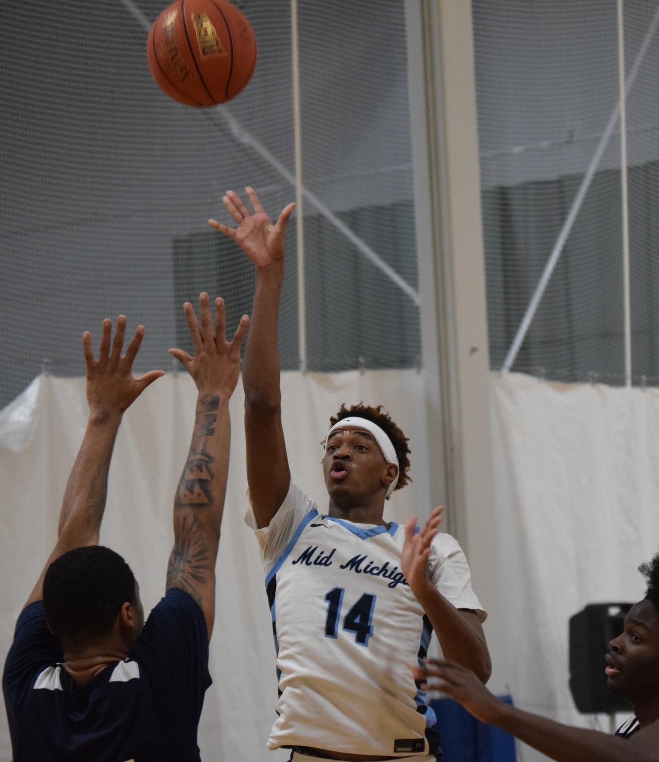 Clark Named Northern Conference Co-Player of the Week