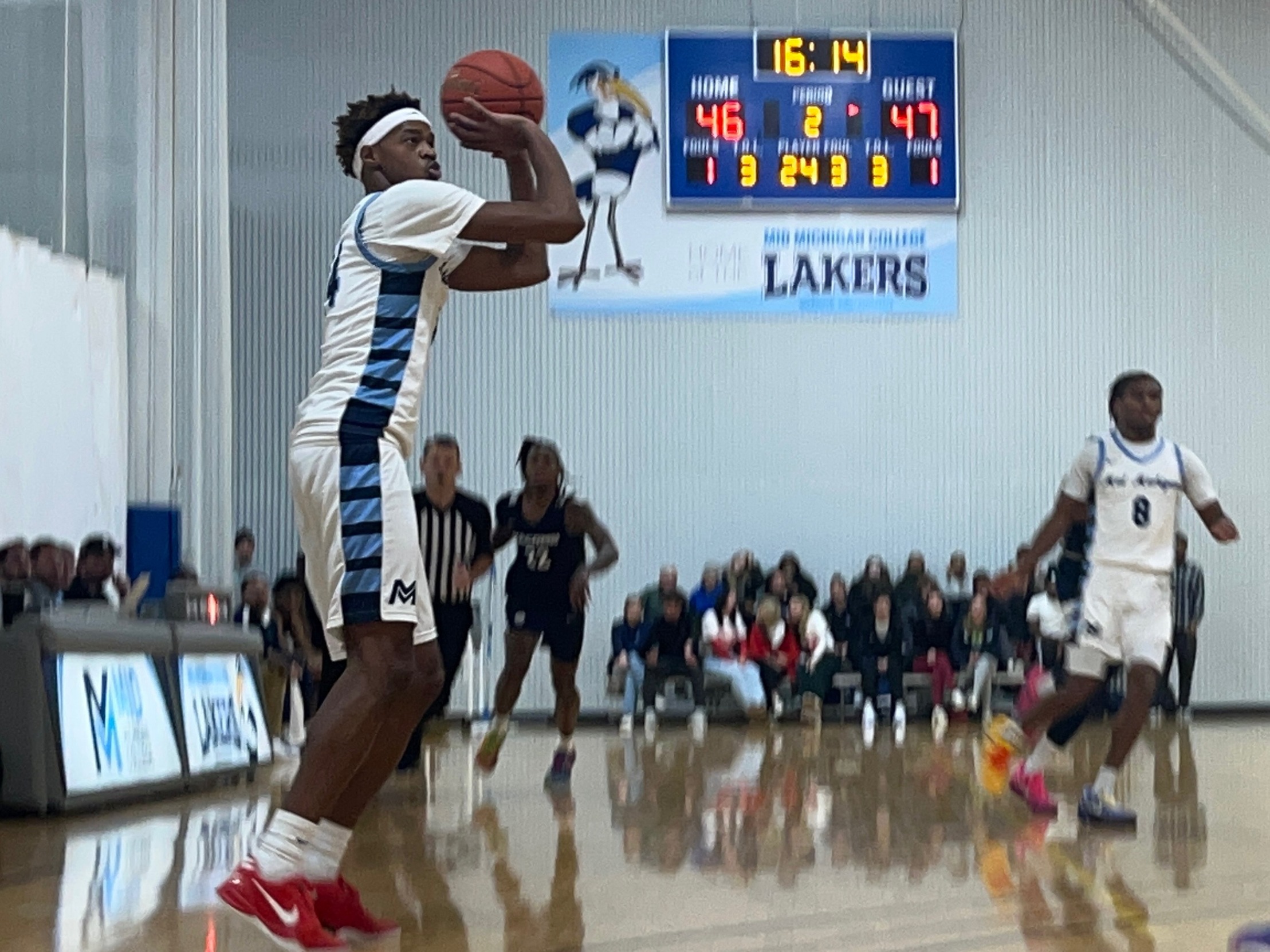 No. 25 Mid Michigan Falls to Macomb, 93&ndash;80