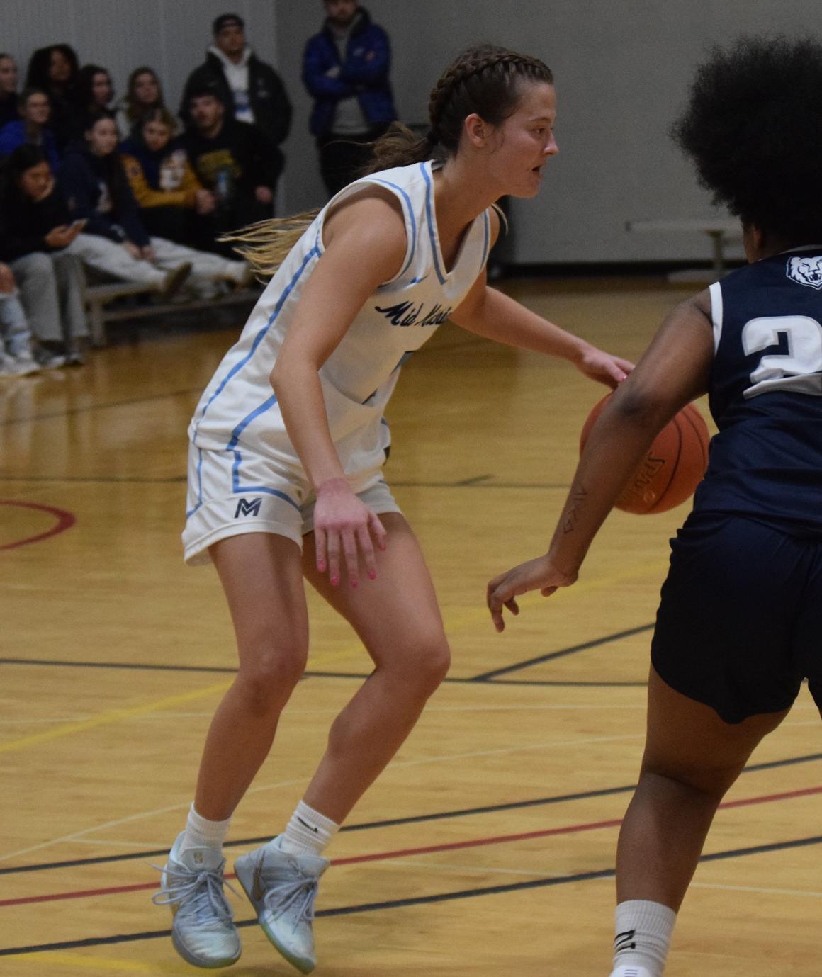 Delaney Seaman Named MCCAA North Player of the Week
